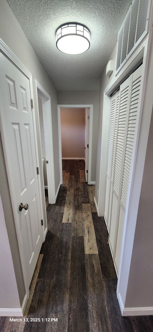 Building Photo - Very nice SW 3BR rancher in Washburn Rural schools