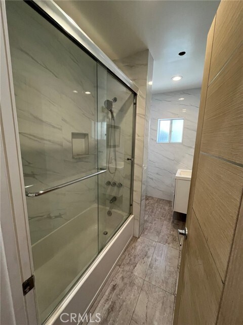 Building Photo - 430 Lincoln Ave