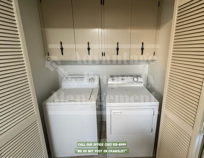 Building Photo - 821 Silver Hill Rd