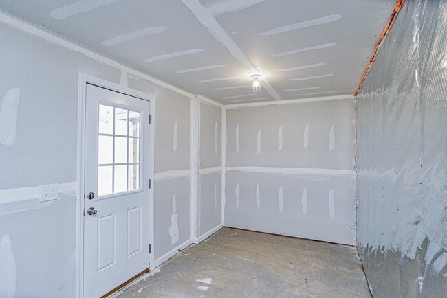 Building Photo - 231 Brooklane Ct