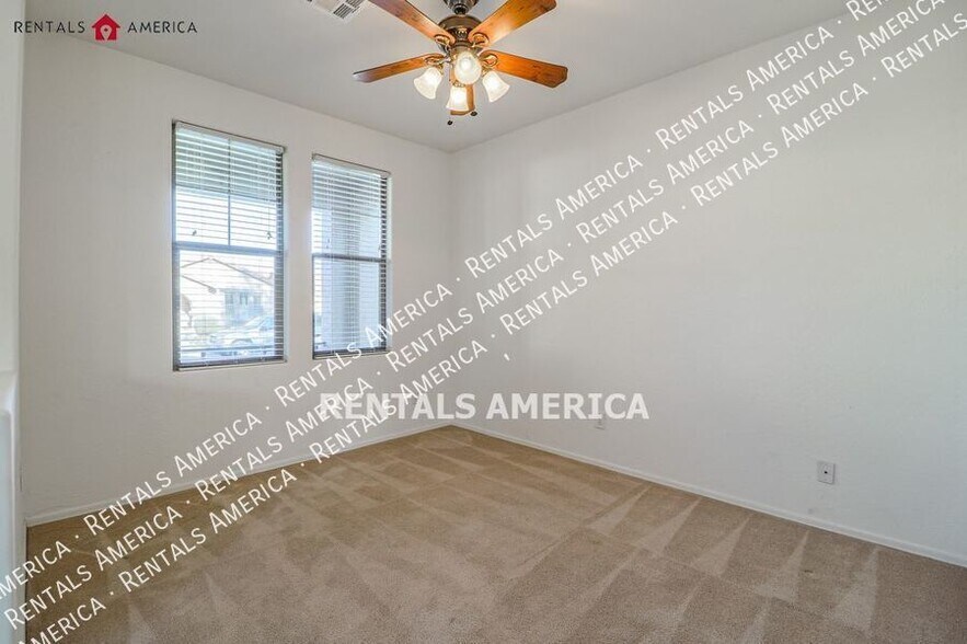 Building Photo - 2715 S Cupertino Dr