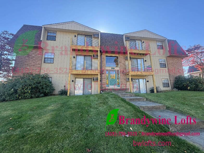 Building Photo - 587 Bailey Dr