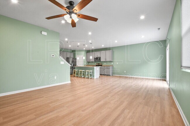 Building Photo - 12027 Wooden Trace Dr