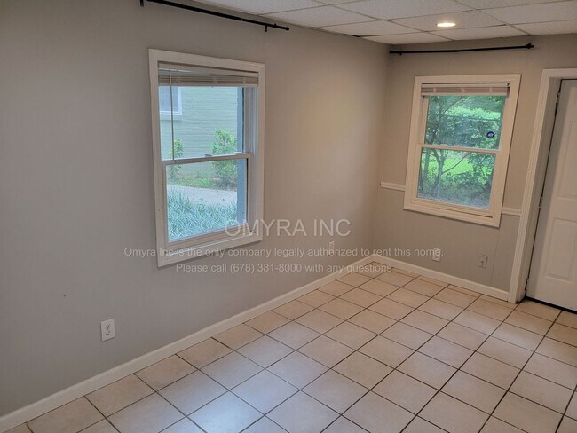 Building Photo - 506-508 Scott Boulevard
