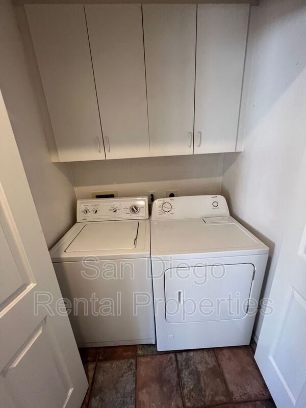 Building Photo - 11968 Tivoli Park Row