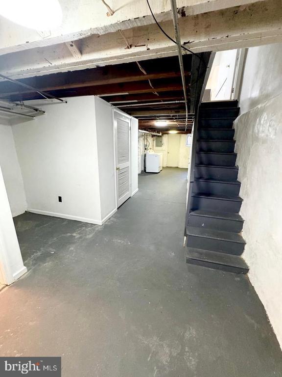 Building Photo - 5363 Westford Rd