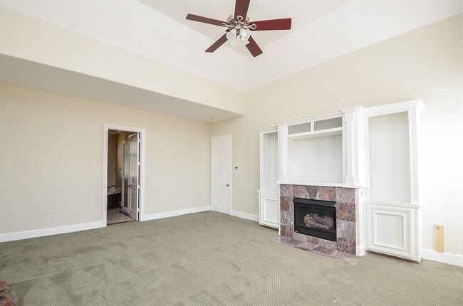 Building Photo - 1107 Mulberry Farm Ln