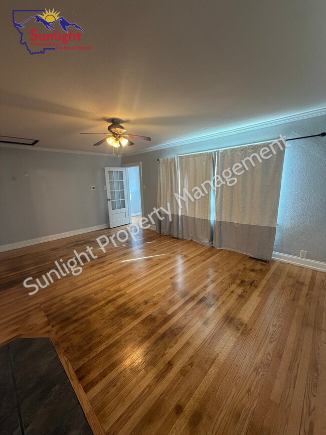 Building Photo - 410 Pennsylvania Ave