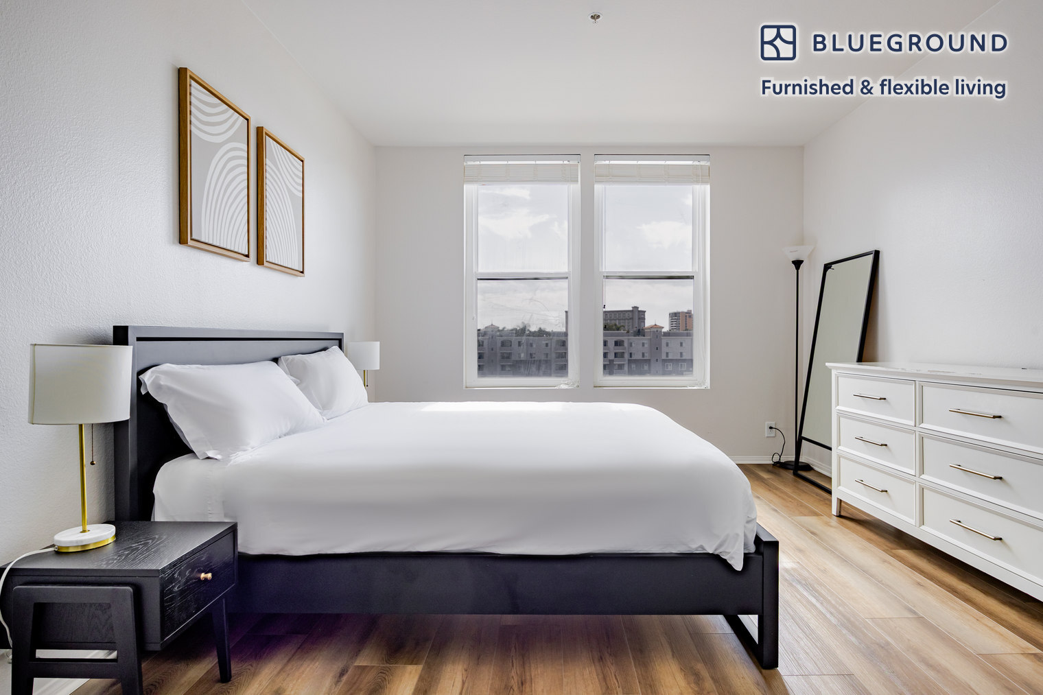 Building Photo - 13603 Marina Pointe Dr