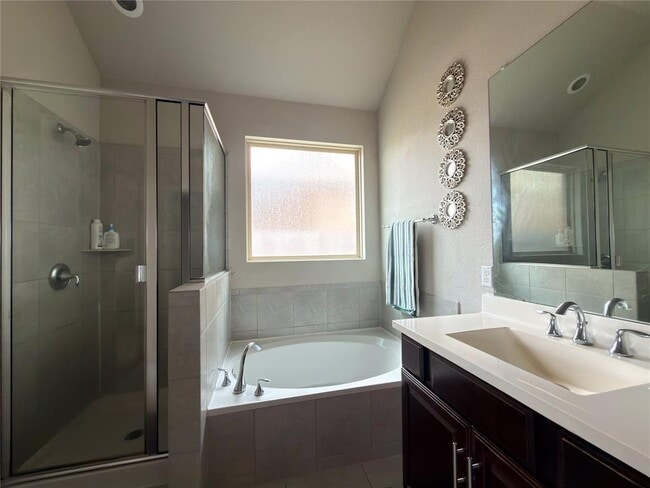 Building Photo - 2743 Enza Ct