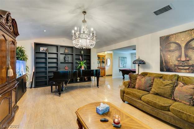 Building Photo - 3415 Villa Hermosa Dr