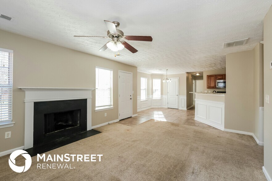 Building Photo - 40 Heaton Dr