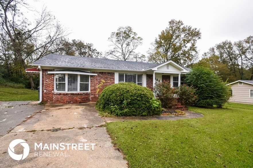 Building Photo - 1004 Delaney Dr