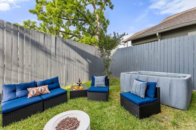 Building Photo - 5502 Texas St