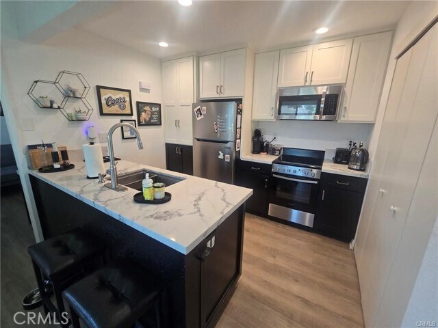Building Photo - 3640 Oak Creek Dr