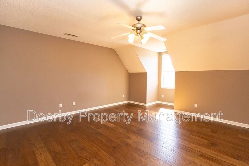 Building Photo - 1133 Lenny Ln