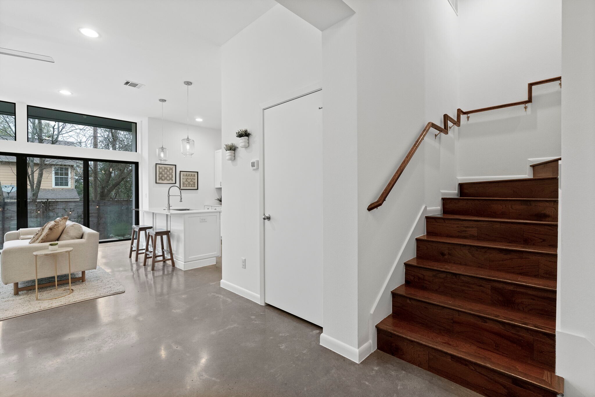 Building Photo - 312 Ashley Dawn Ln