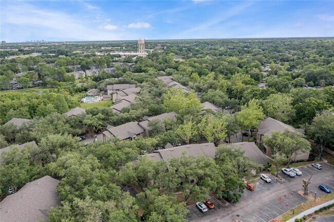 Building Photo - 633 Buoy Ln