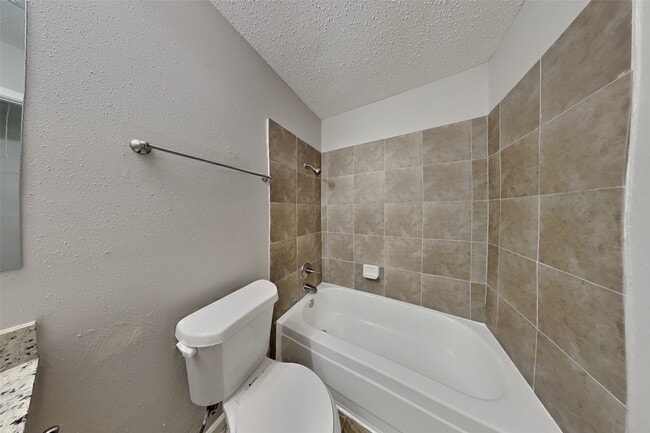 Building Photo - 2203 Wheathall Camp Ln