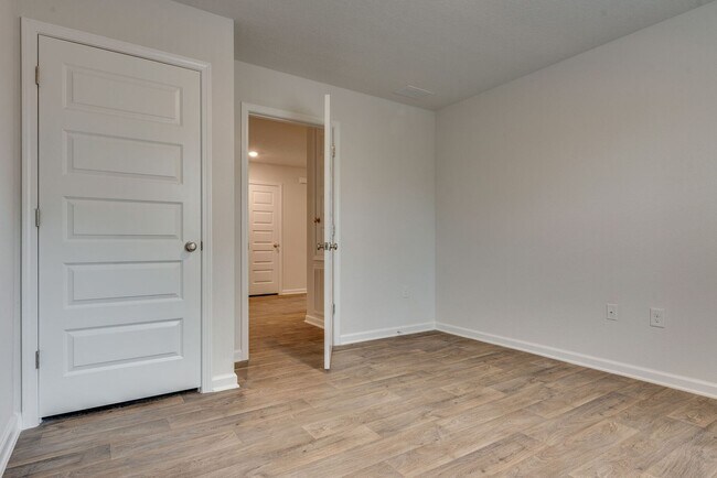 Building Photo - Spacious 4-Bedroom Home - Cambria