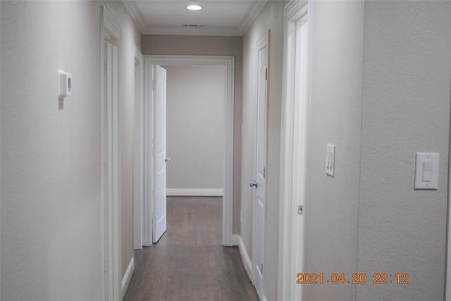 Building Photo - 620 S Dallas Ave