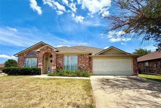 Building Photo - 5408 Dove Dr