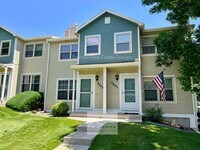 Building Photo - 7905 Lexington Park Dr
