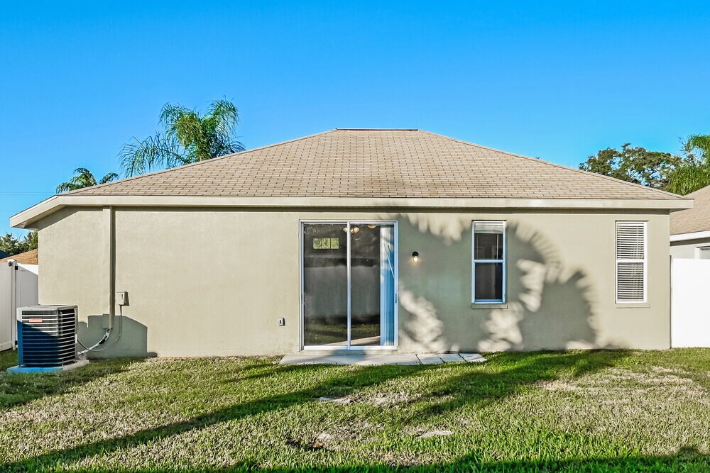 Building Photo - 34442 Smart Dr