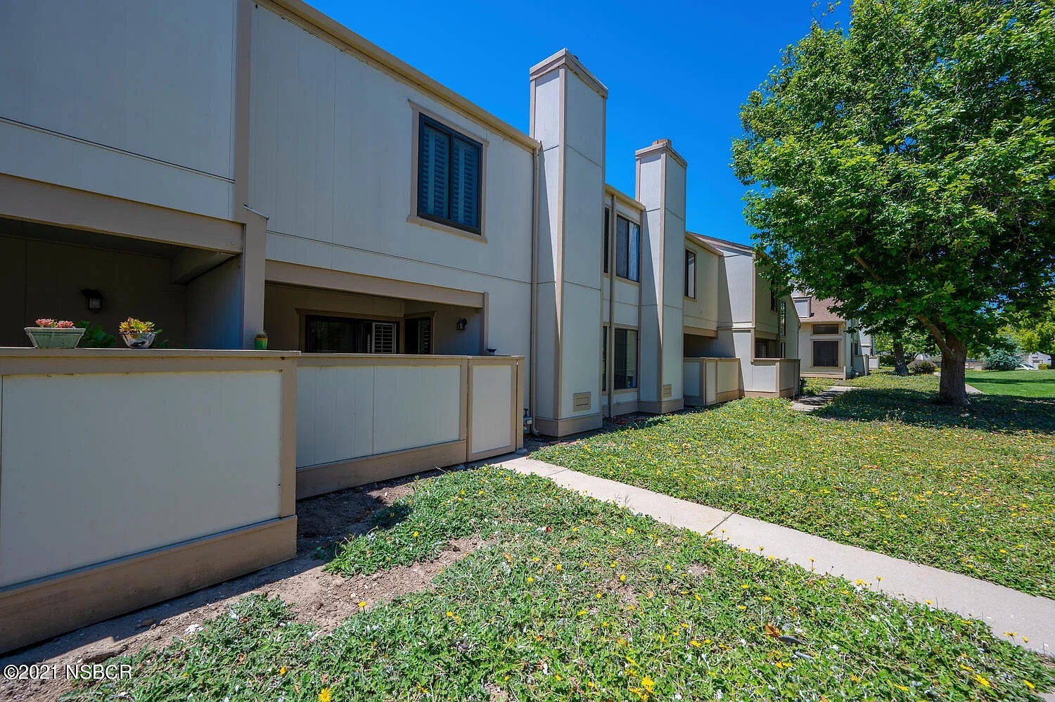 Building Photo - 1212 Linda Vista Dr