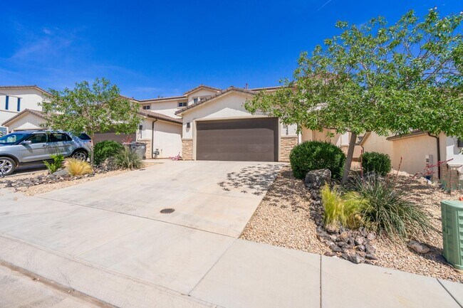 Building Photo - 548 N 550 W