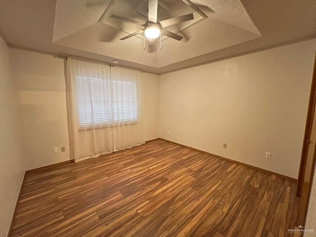 Building Photo - 12 Santa Anna Dr