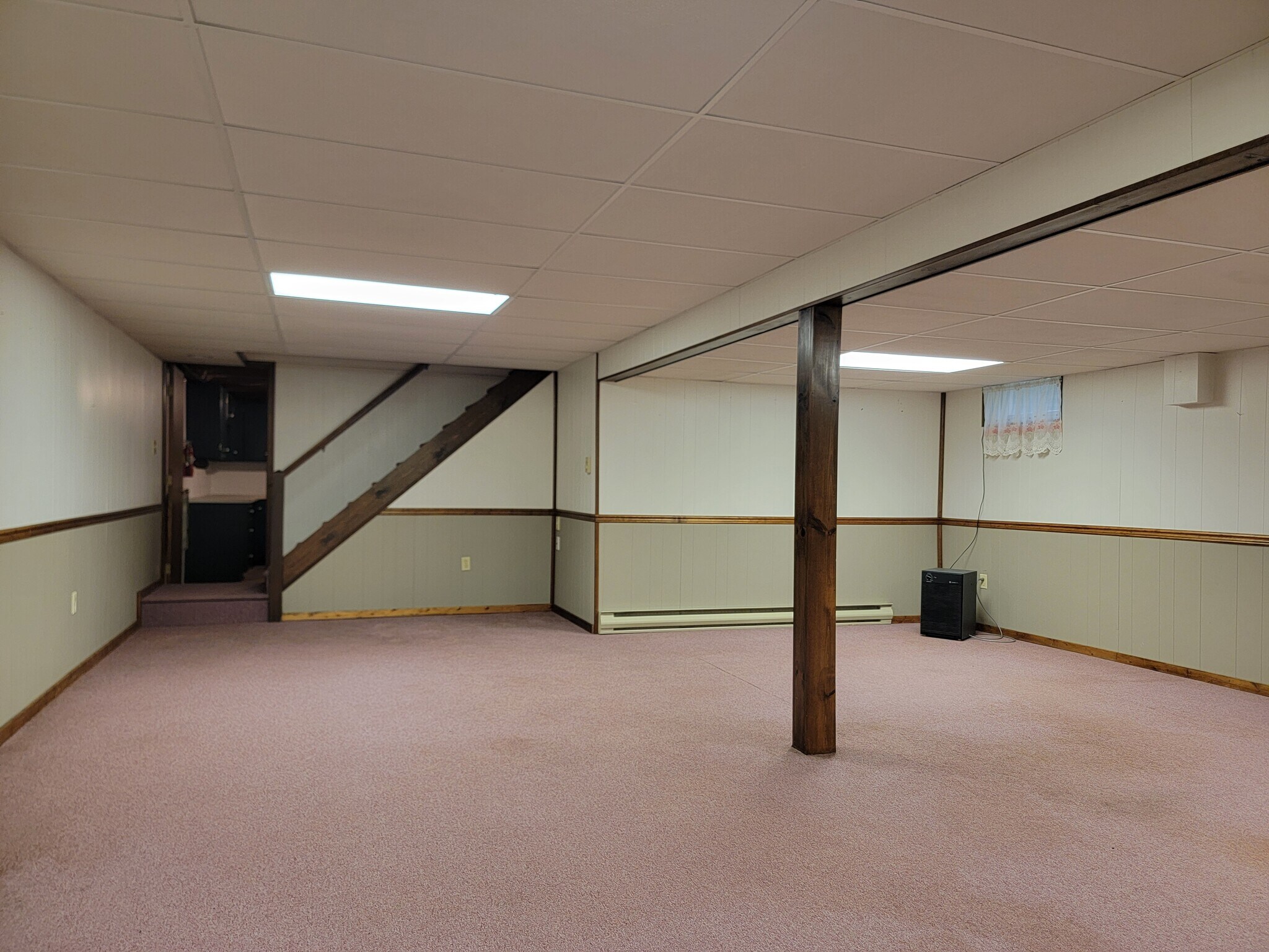Building Photo - 1331 Woodland Cir