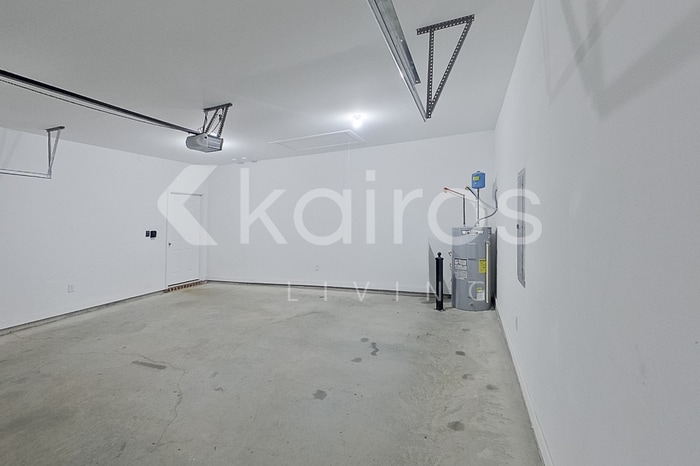 Building Photo - 66 Maple Leaf Dr