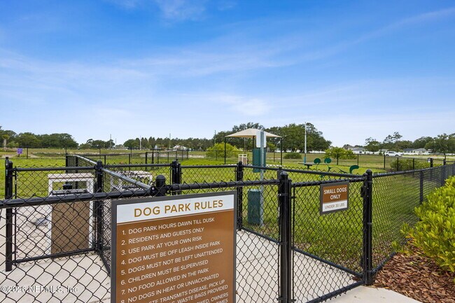 Building Photo - 3012 Granary Pk Ave