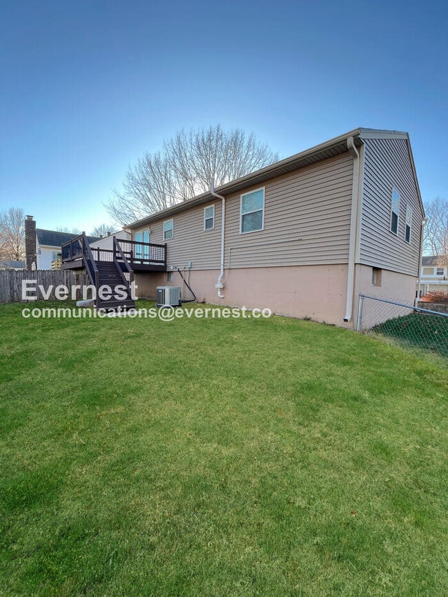 Building Photo - 13033 S Cardiff St