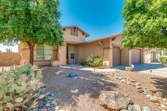 Building Photo - Beautiful Single-Family Homes with Mountain Views - Move in Special!