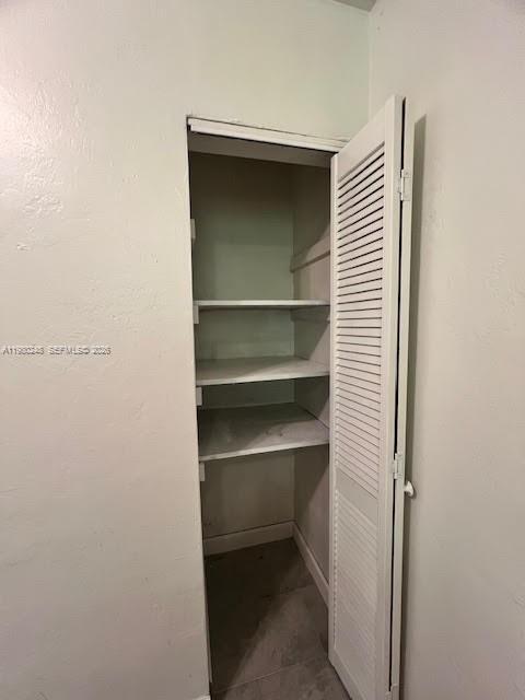 Building Photo - 13797 Highland Dr