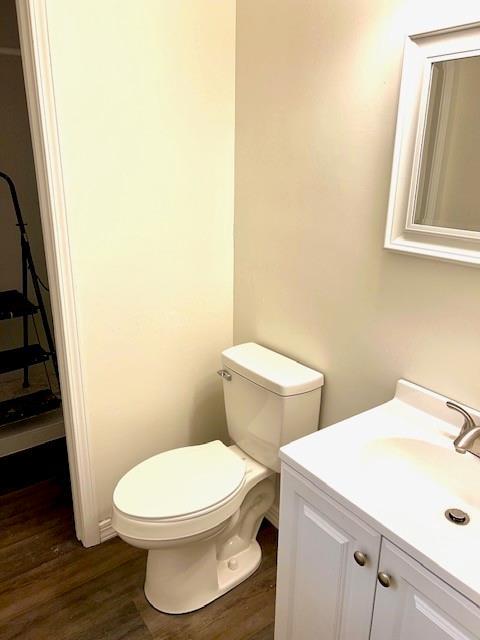 Building Photo - 9301 Cottage Park Dr N