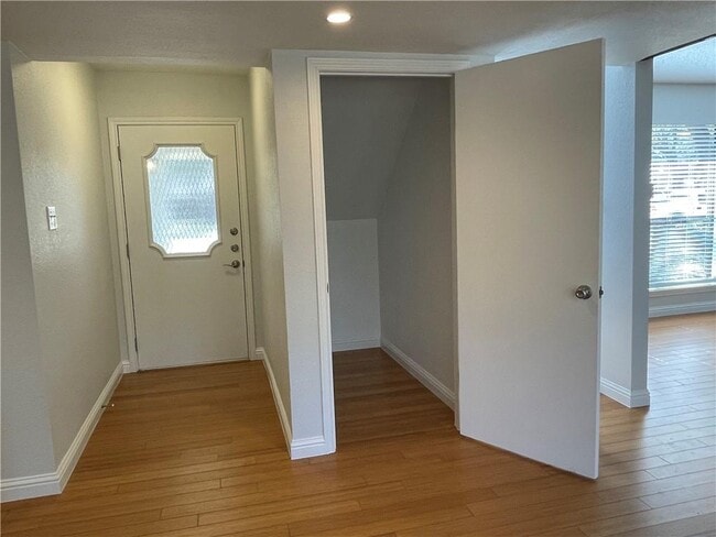 Building Photo - 11470 Bristle Oak Trail