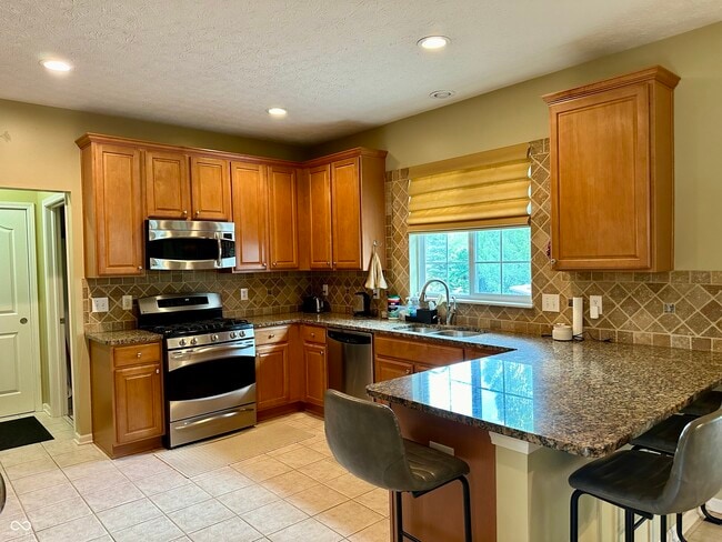 Building Photo - 14215 Charity Chase Cir