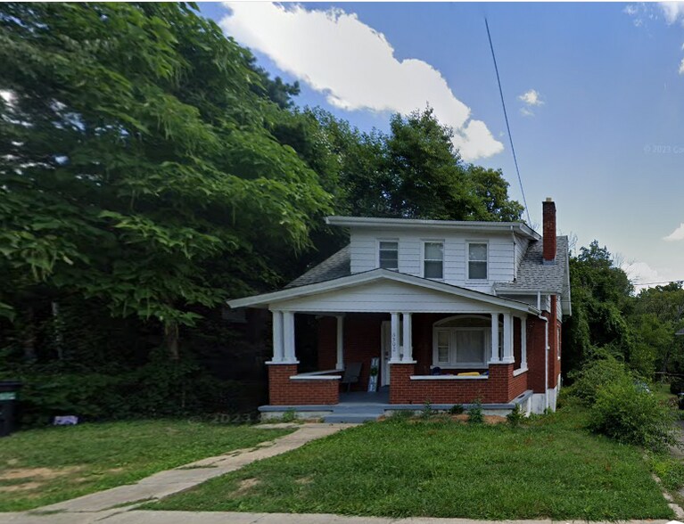 Primary Photo - 6502 Savannah Ave
