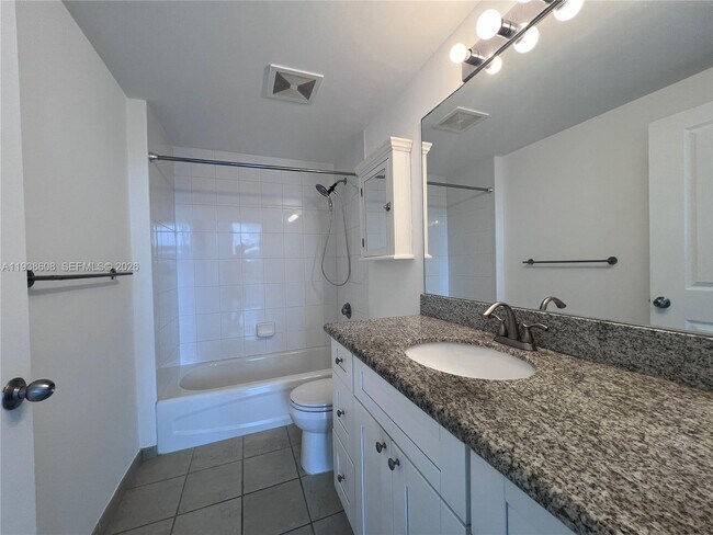 Building Photo - 1250 S Miami Ave