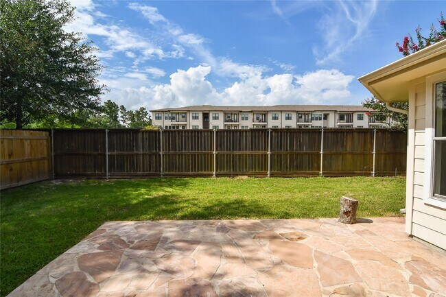 Building Photo - 1811 Ridgeway Trail