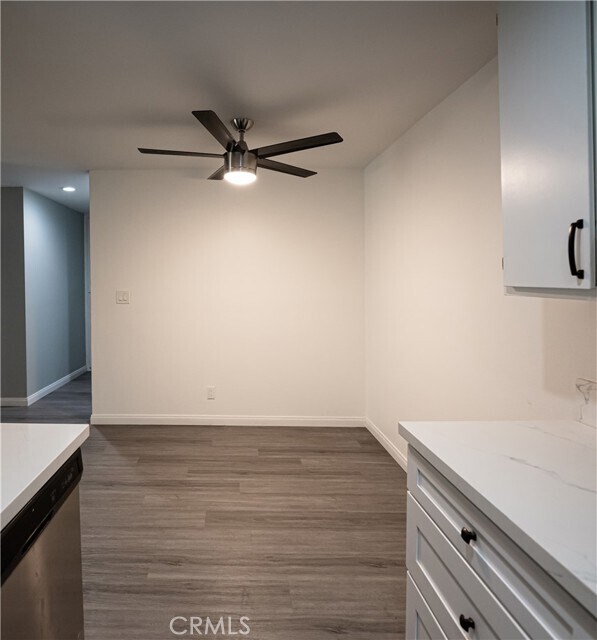 Building Photo - 4727 W 147th St