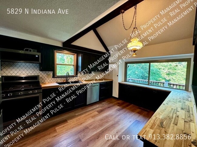 Building Photo - 5829 N Indiana Ave
