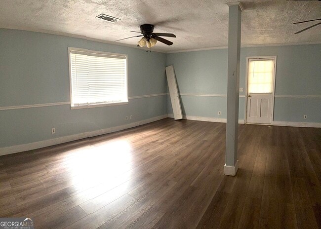 Building Photo - 115 Welcome-To-Arnco