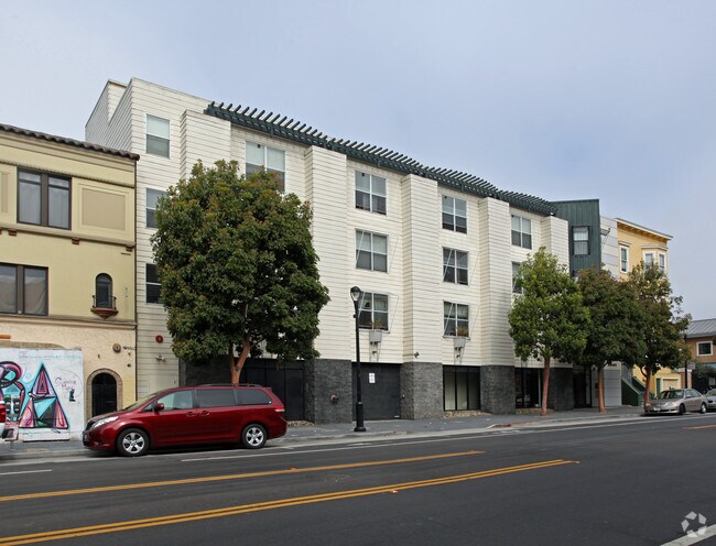 Primary Photo - Alcantara Court Apartments