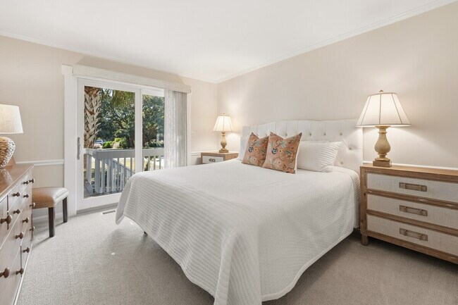 Building Photo - 162 Pioneer Loop