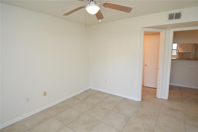 Building Photo - 8629 Fancy Finch Dr