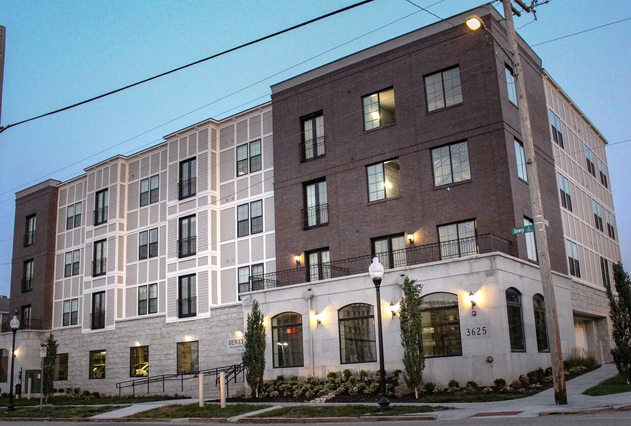 Dewey 3700 Omaha Ne Apartment Finder
